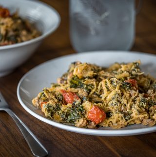 recette courge spaghetti, kale et noix de grenoble par fournoratio.com